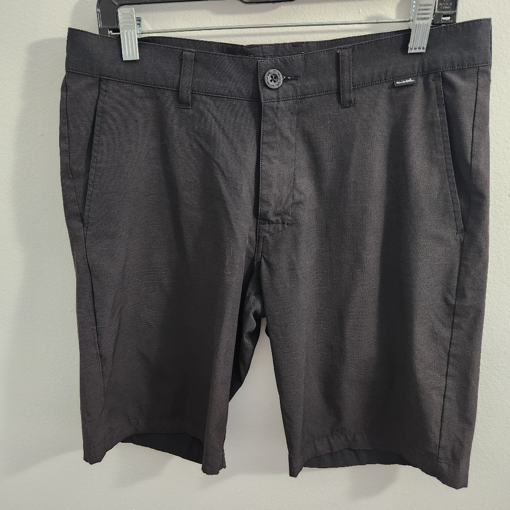 Travis Mathew Shorts Black Textured Golf Casual Chino Flat Front Men's 32